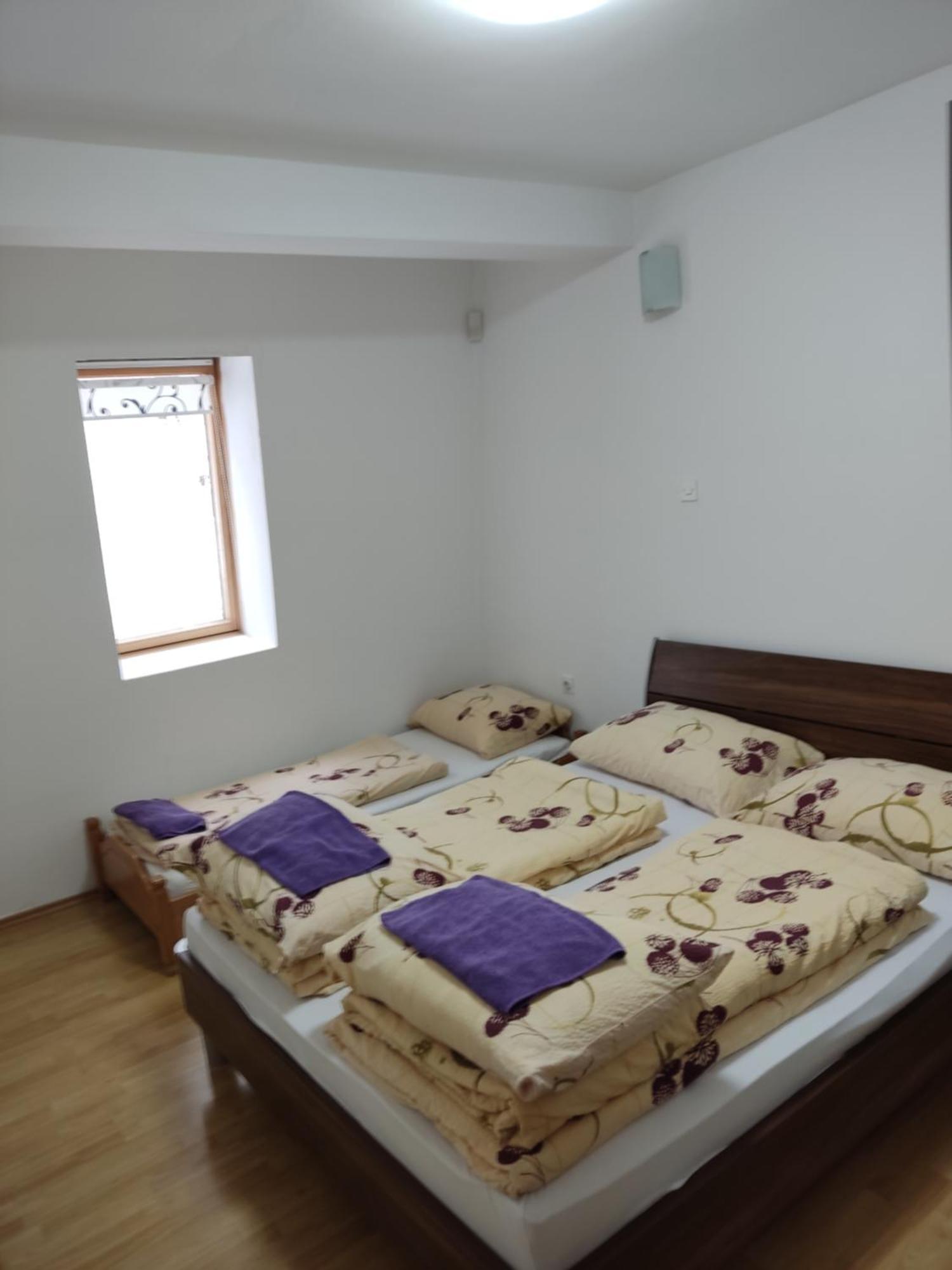 Apartmani Colic Vlasic Exteriör bild