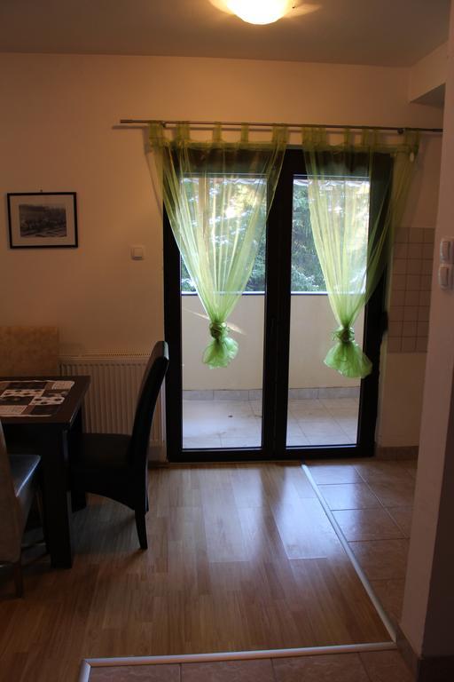 Apartmani Colic Vlasic Exteriör bild