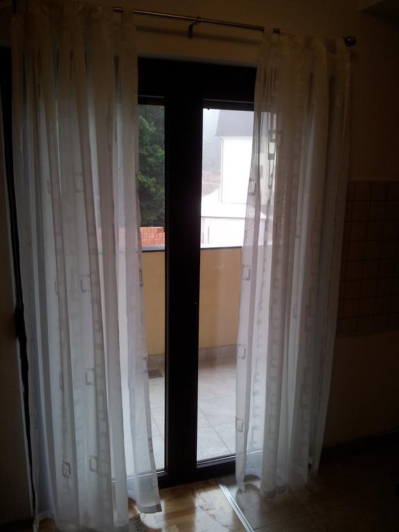 Apartmani Colic Vlasic Exteriör bild